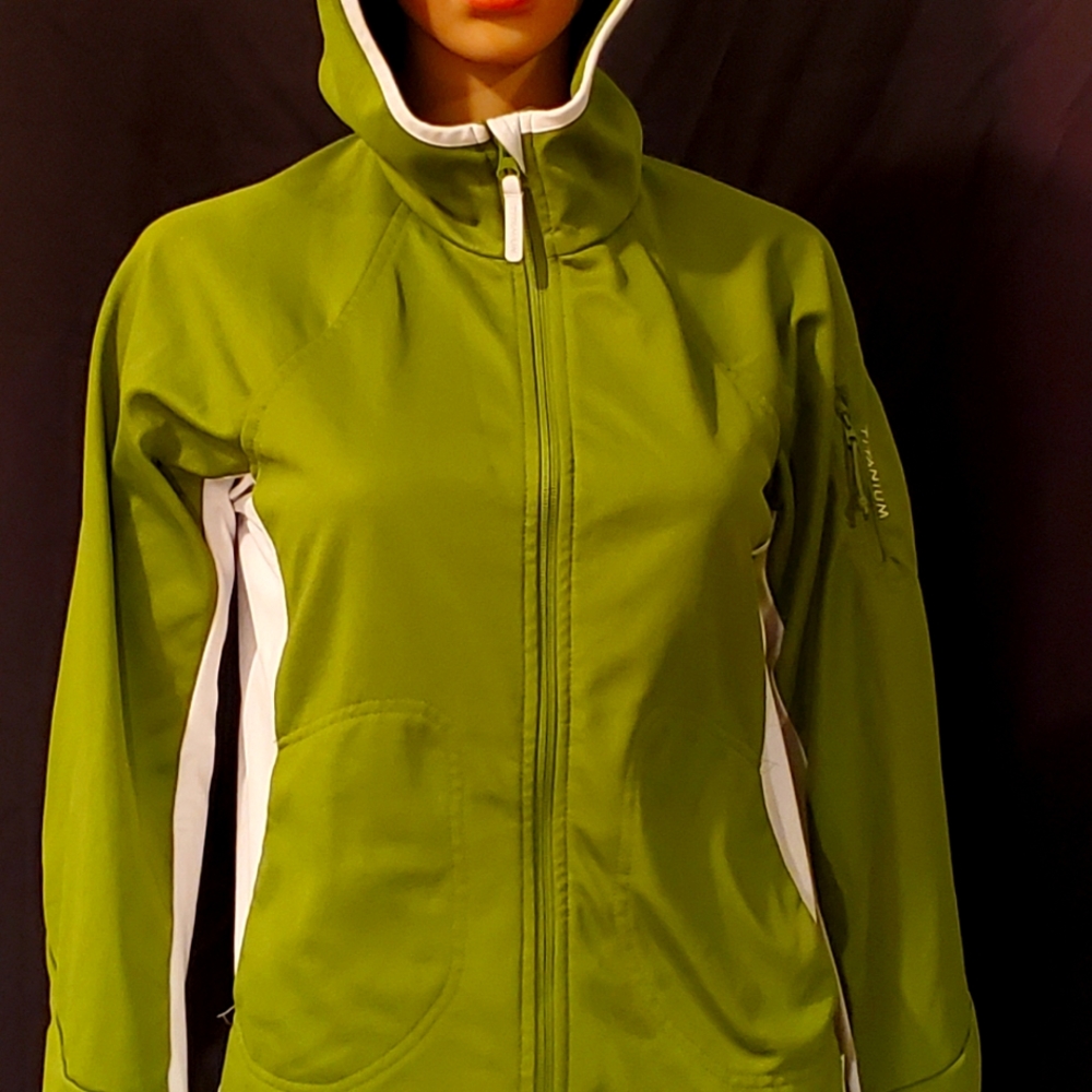 Columbia Titanium Omni Shield Soft Shell Jacket - image 1